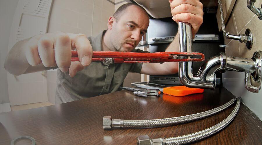 Professional expert plumbing services in Union City, IN